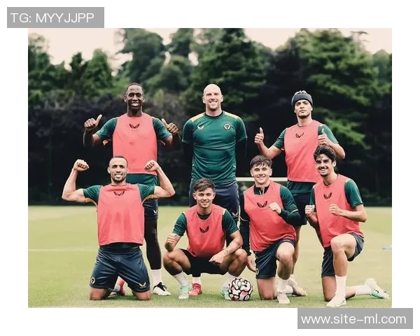 拜仁密切关注葡萄牙体育边锋特林康解约金高达6000万欧元