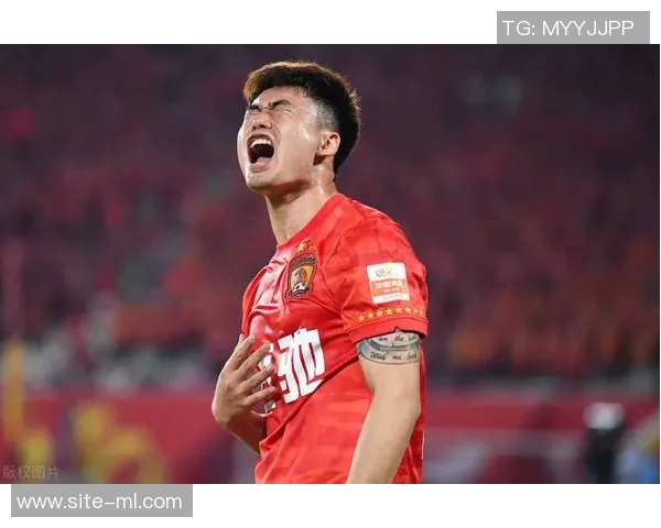 马祖拉称赞A西蒙斯手感火热助力球队攻防两端提升表现